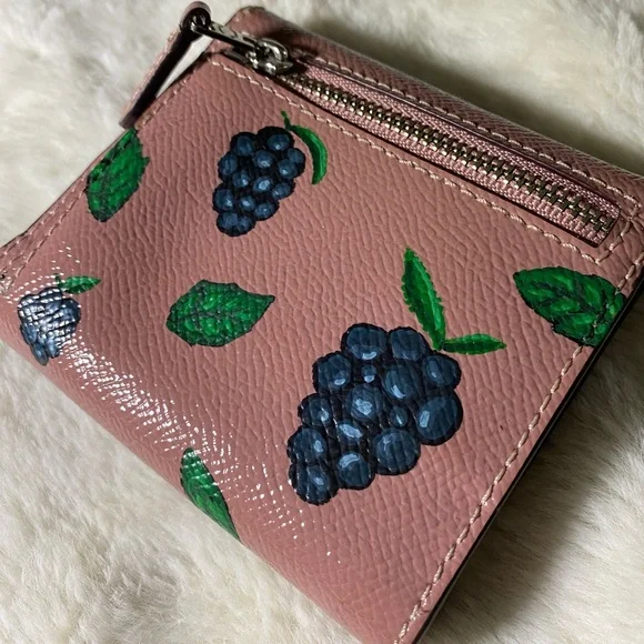 Hand Painted Peacock Pink Leather Coach Wallet - Picture 3 of 16